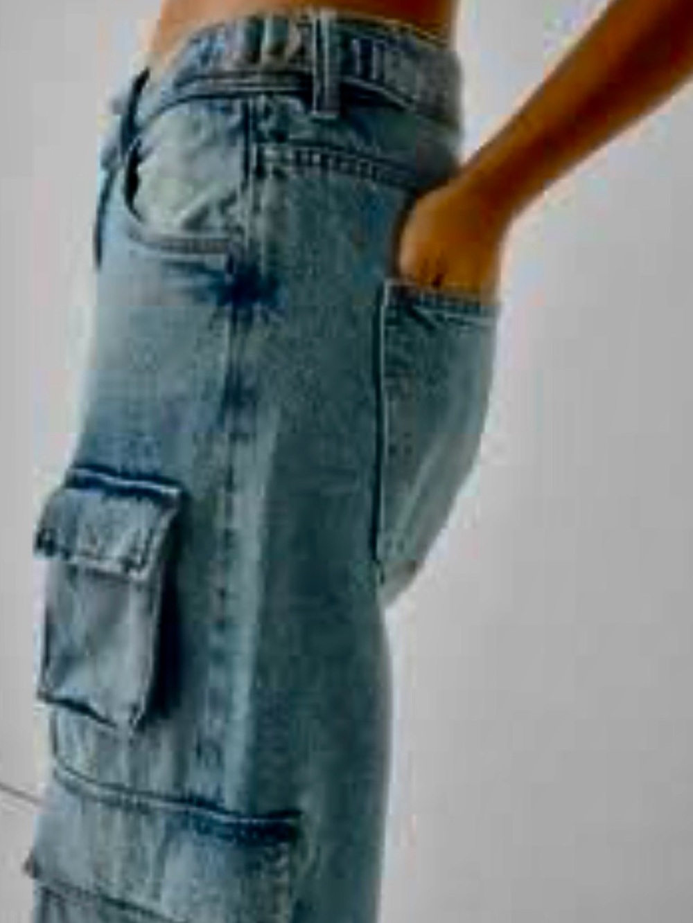 High-Rise Cargo Skirt Women’s in Light Blue Denim - Picture 2 of 6
